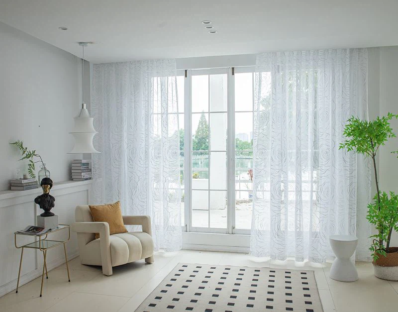 सिल्वर फ़ॉइल पेनी के साथ डोली फ़ैब्रिकविंडो स्क्रीन